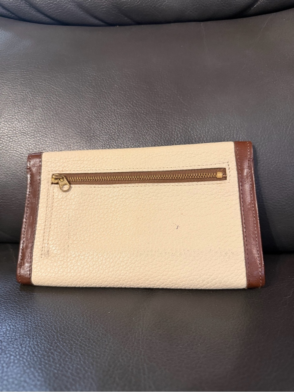 Vintage Dooney & Bourke Wallet - Picture 3 of 10